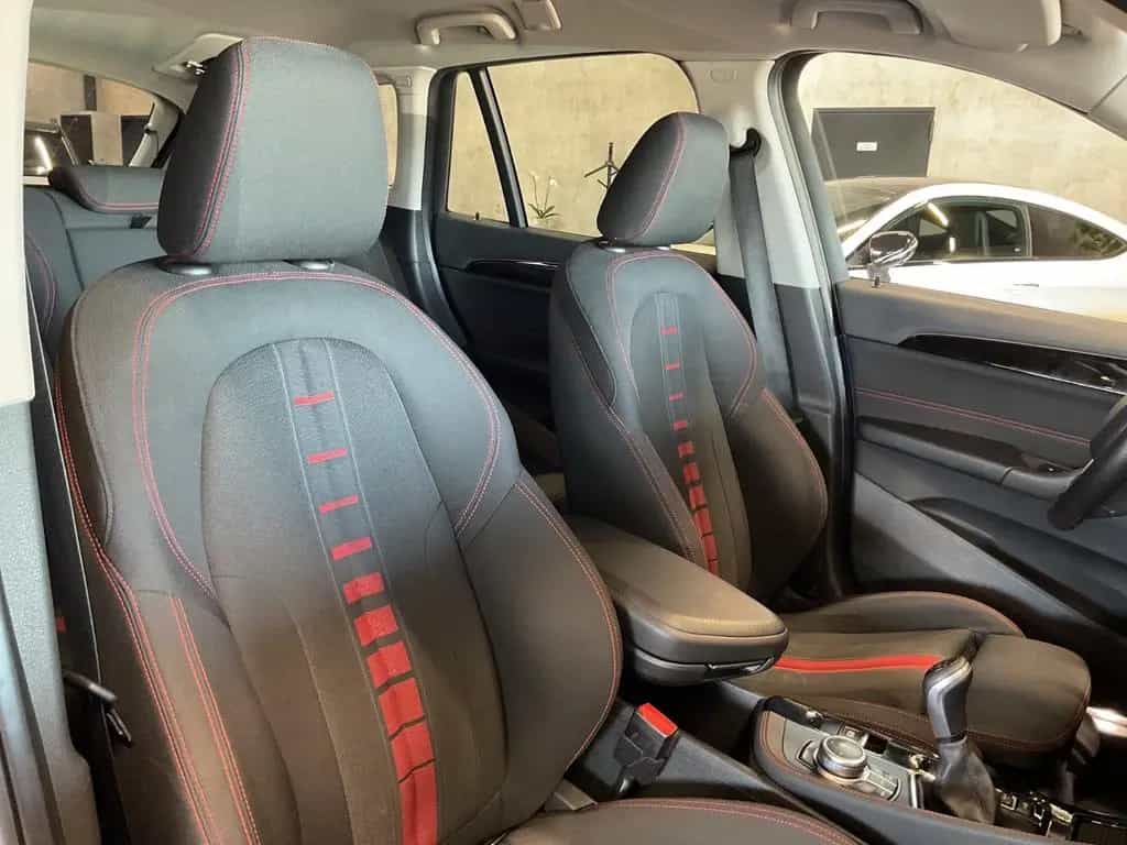 BMW X1 sDr. 18d Sport Line AHK LED Navi 05/2018-photo-30