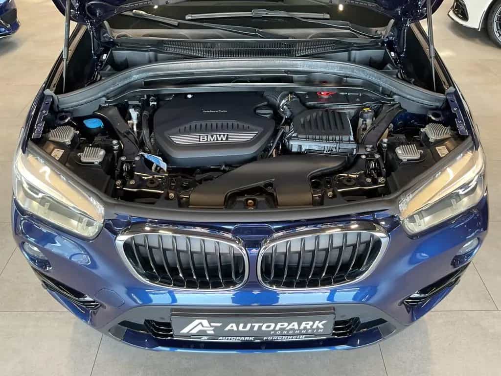 BMW X1 sDr. 18d Sport Line AHK LED Navi 05/2018-photo-33