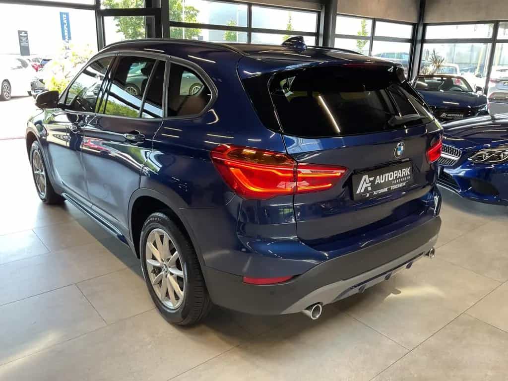 BMW X1 sDr. 18d Sport Line AHK LED Navi 05/2018-photo-5