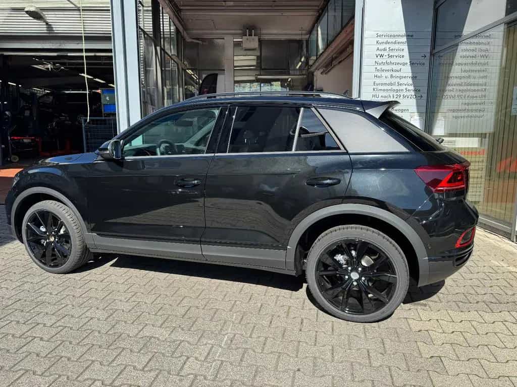 Volkswagen T-Roc Style 1.5 TSI DSG -Panorama+AHK+BlackStyle 12/2025-photo-23