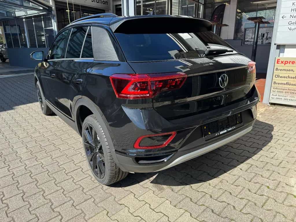 Volkswagen T-Roc Style 1.5 TSI DSG -Panorama+AHK+BlackStyle 12/2025-photo-29