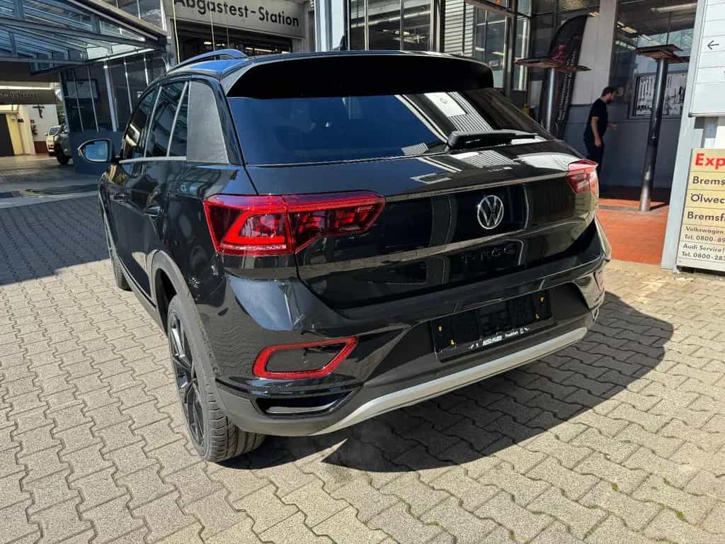 Volkswagen T-Roc Style 1.5 TSI DSG -Panorama+AHK+BlackStyle 12/2025-photo-30