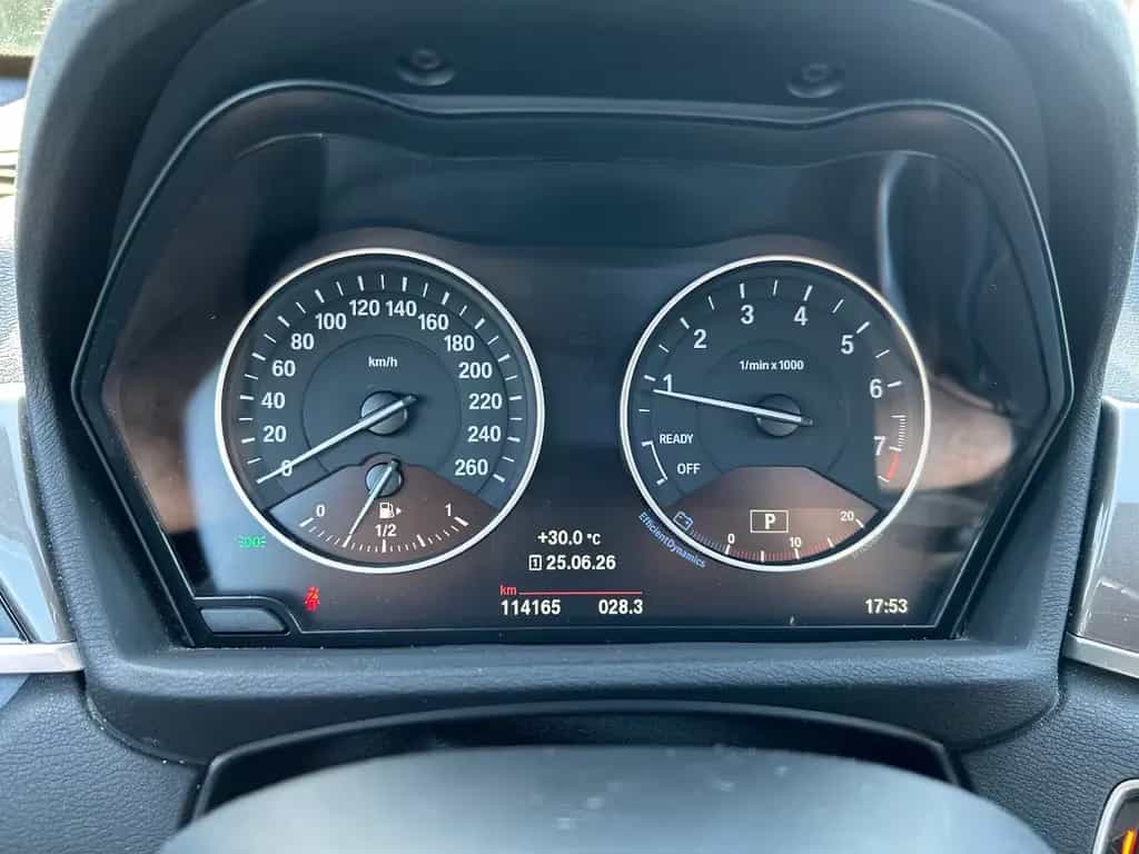 BMW X1 xDrive 20 i xLine/Pano/HUD/LED/Ahk !! 08/2017-photo-22