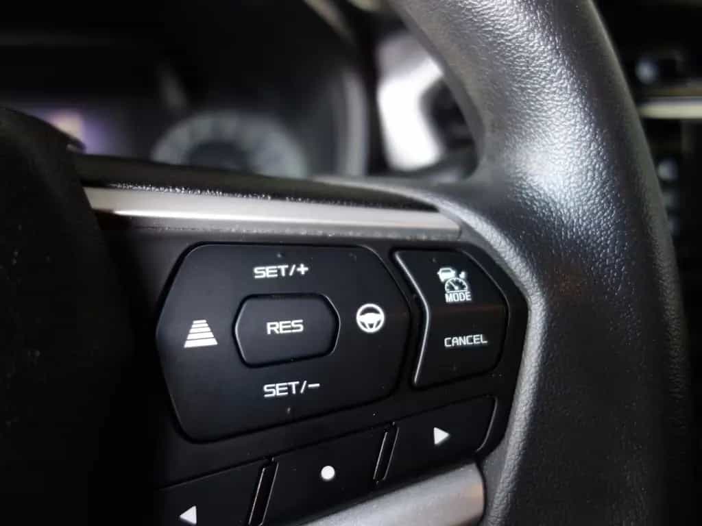 Isuzu D-Max Single Cab 4WD L Automatik Klima AHK PDC 04/2024-photo-12