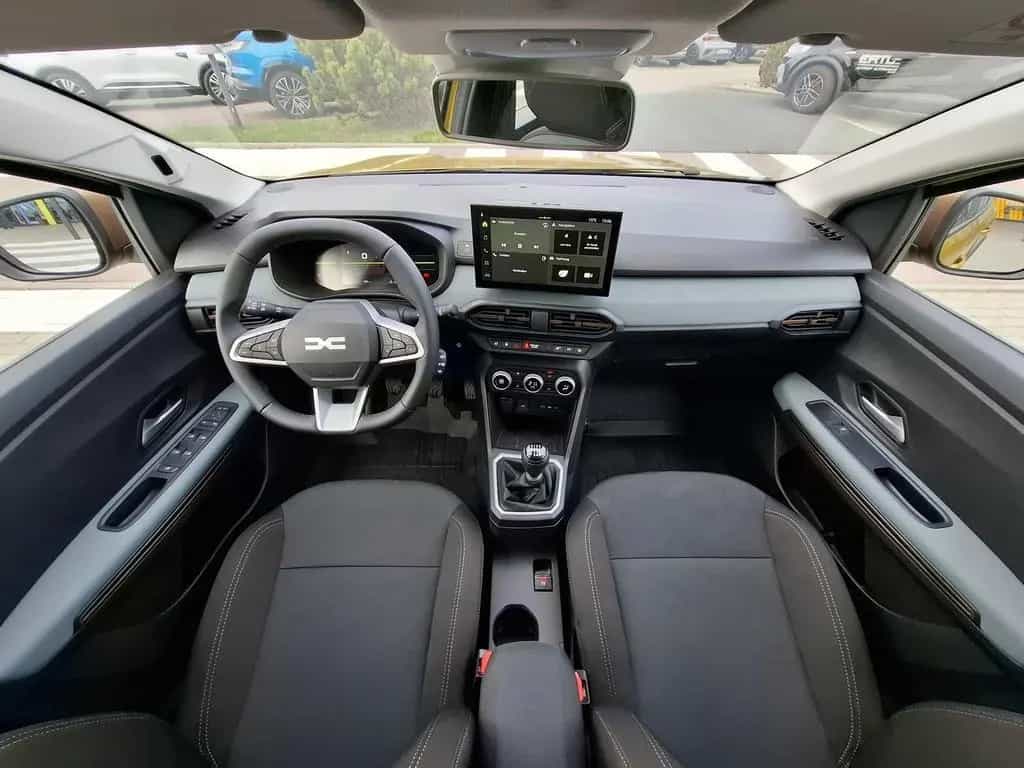 Dacia Sandero Stepway TCe 110PS Extreme 06/2026-photo-14