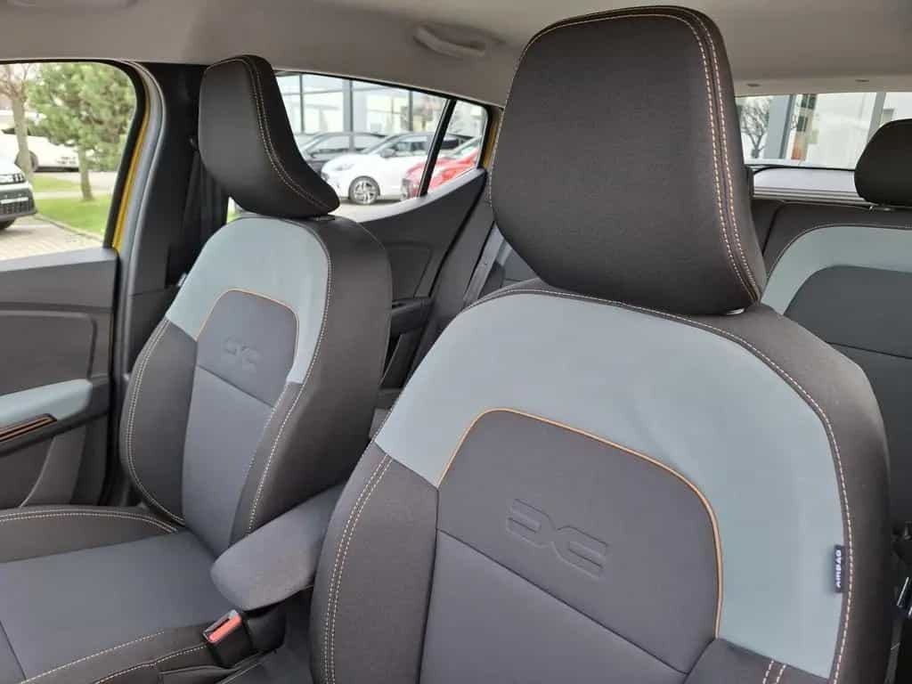 Dacia Sandero Stepway TCe 110PS Extreme 06/2026-photo-27