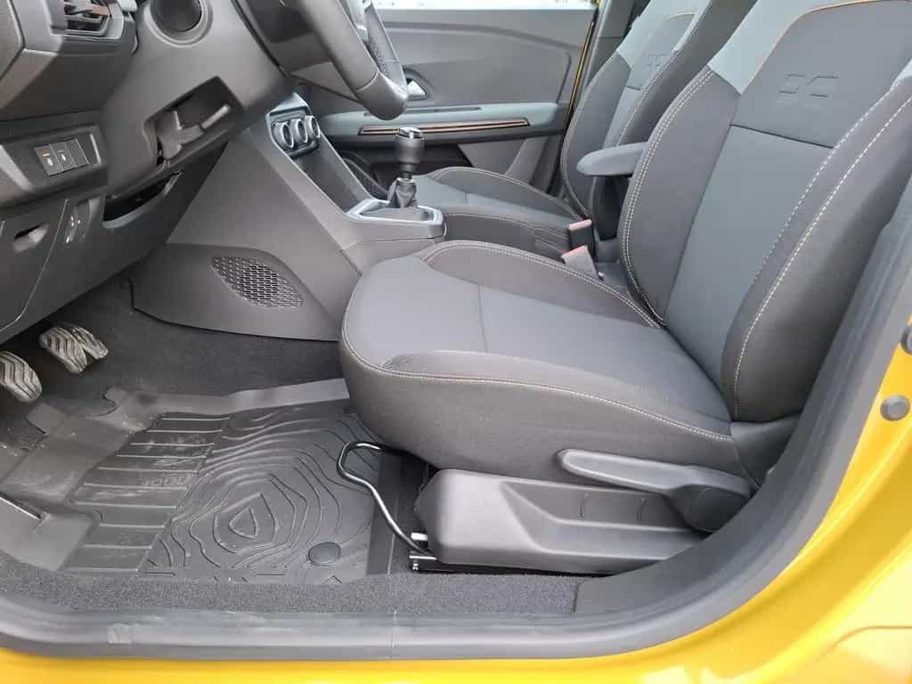 Dacia Sandero Stepway TCe 110PS Extreme 06/2026-photo-28