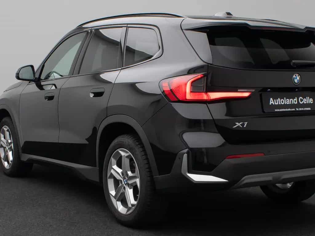 BMW X1 sD20i Kamera DAB Sport Komfort AHK 18Zoll 12/2024-photo-13