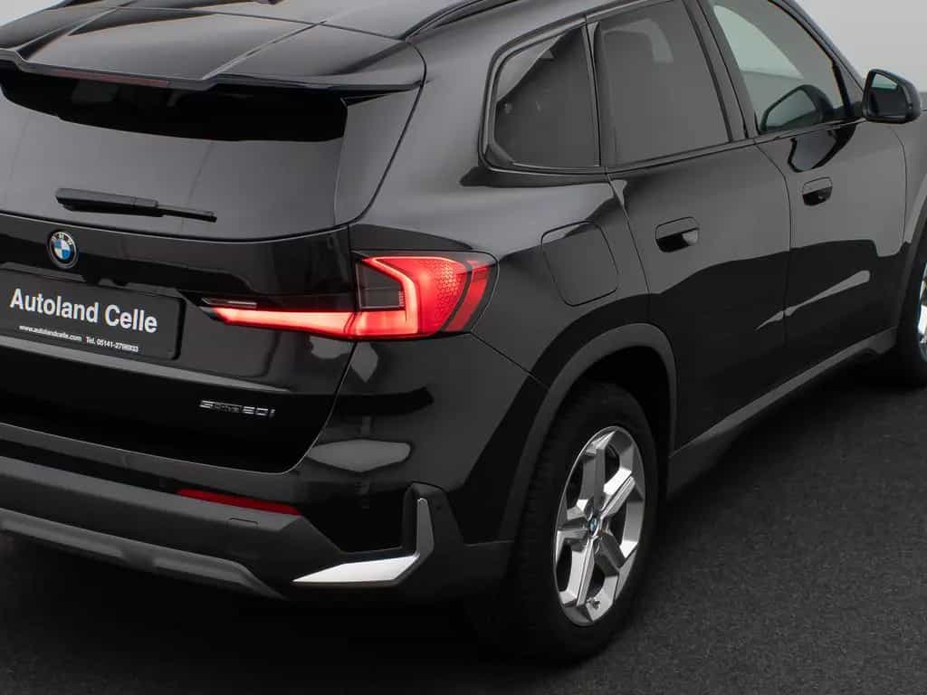 BMW X1 sD20i Kamera DAB Sport Komfort AHK 18Zoll 12/2024-photo-14
