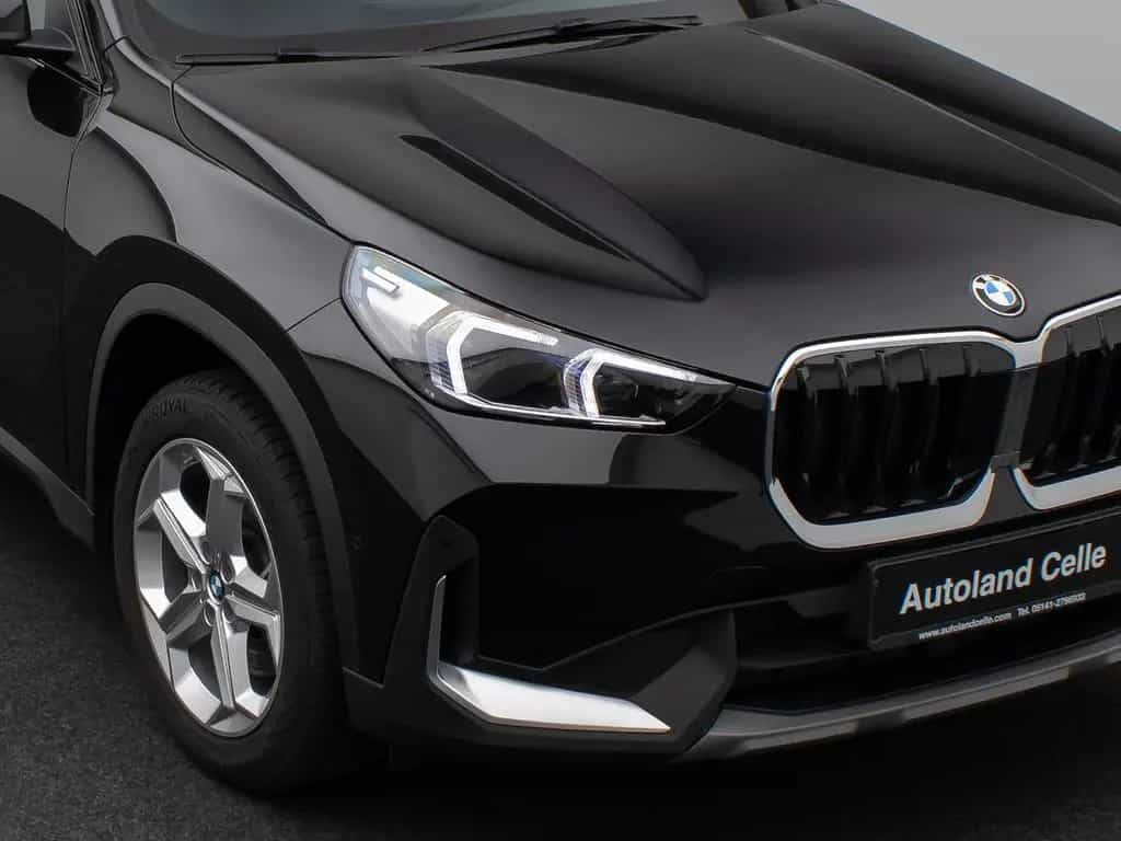 BMW X1 sD20i Kamera DAB Sport Komfort AHK 18Zoll 12/2024-photo-16