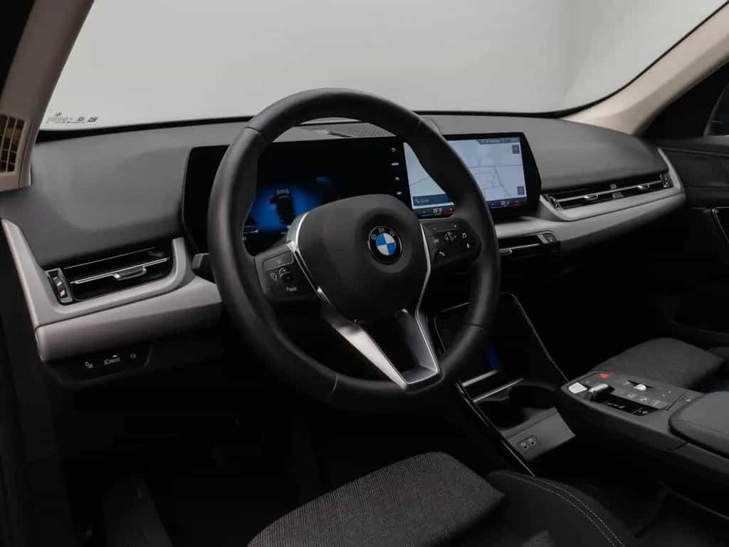 BMW X1 sD20i Kamera DAB Sport Komfort AHK 18Zoll 12/2024-photo-19