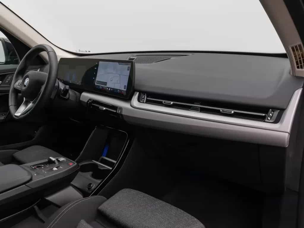 BMW X1 sD20i Kamera DAB Sport Komfort AHK 18Zoll 12/2024-photo-22