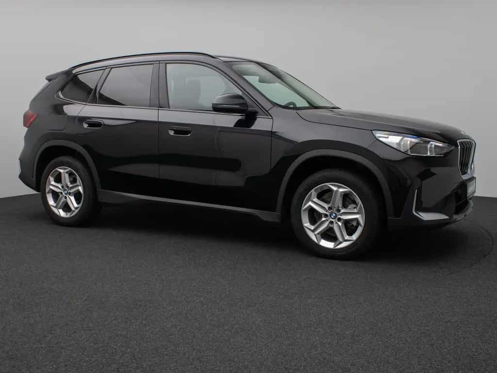 BMW X1 sD20i Kamera DAB Sport Komfort AHK 18Zoll 12/2024-photo-3