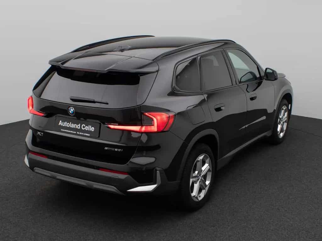 BMW X1 sD20i Kamera DAB Sport Komfort AHK 18Zoll 12/2024-photo-6