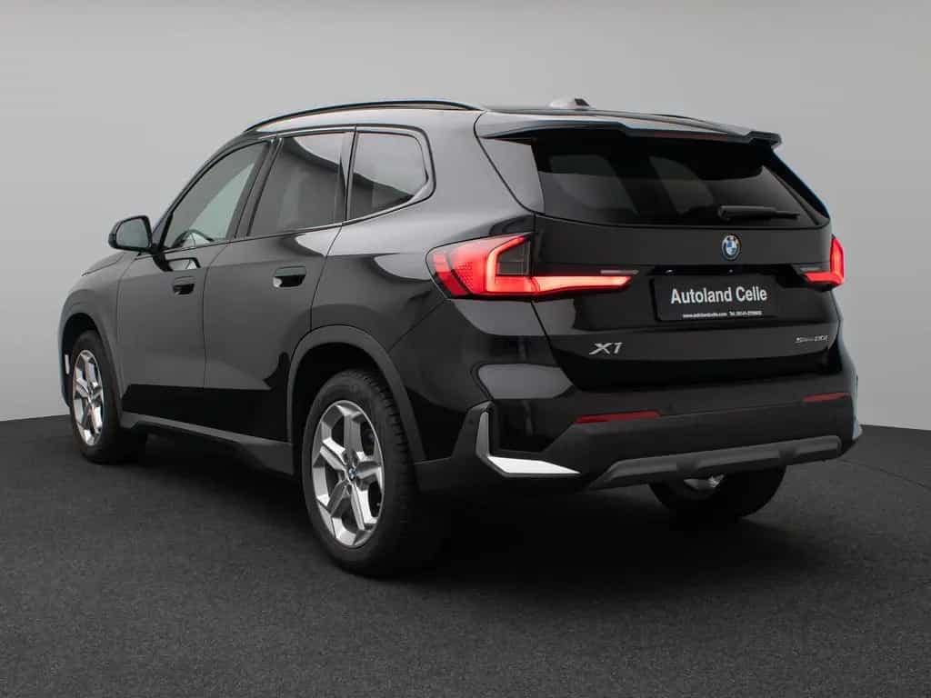 BMW X1 sD20i Kamera DAB Sport Komfort AHK 18Zoll 12/2024-photo-8