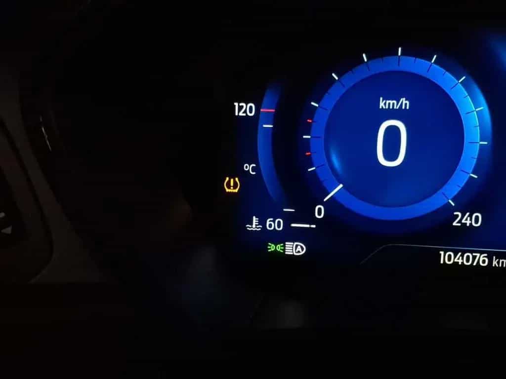 Ford Focus ST-Line X Pano*18*Kamera*B&O*AHK*LED*DAB 10/2021-photo-15