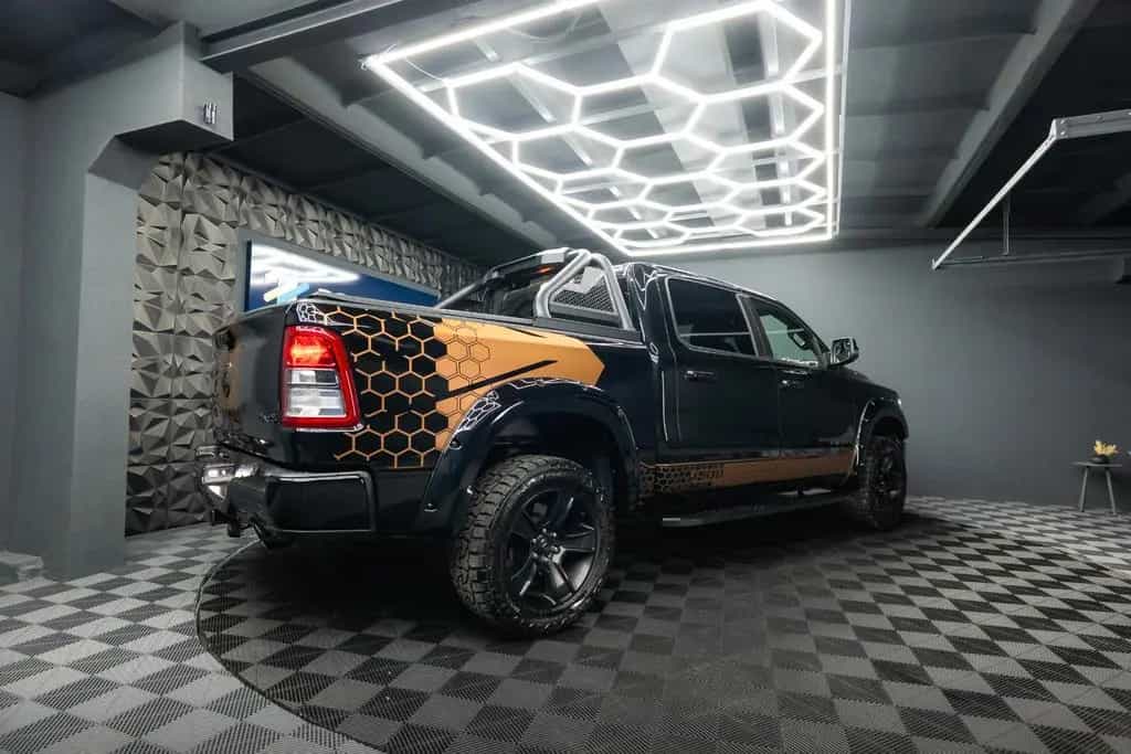 Dodge RAM 5.7 V8 HEMI 4x4 Offroad Night-Edition  LPG 07/2021-photo-19