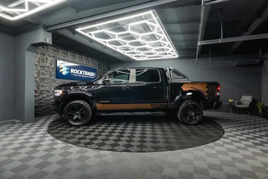 Dodge RAM 5.7 V8 HEMI 4x4 Offroad Night-Edition  LPG 07/2021-photo-23