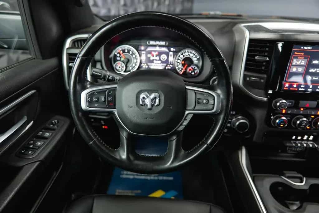 Dodge RAM 5.7 V8 HEMI 4x4 Offroad Night-Edition  LPG 07/2021-photo-32