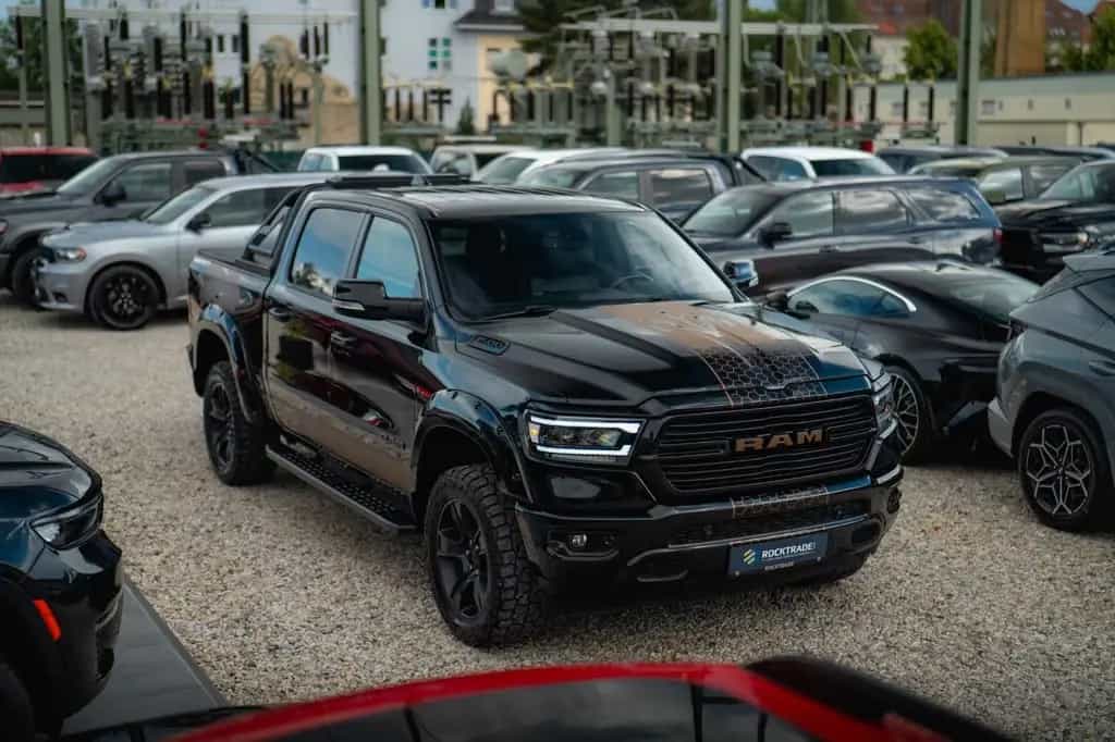 Dodge RAM 5.7 V8 HEMI 4x4 Offroad Night-Edition  LPG 07/2021-photo-4