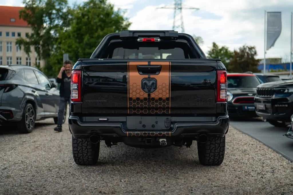 Dodge RAM 5.7 V8 HEMI 4x4 Offroad Night-Edition  LPG 07/2021-photo-7