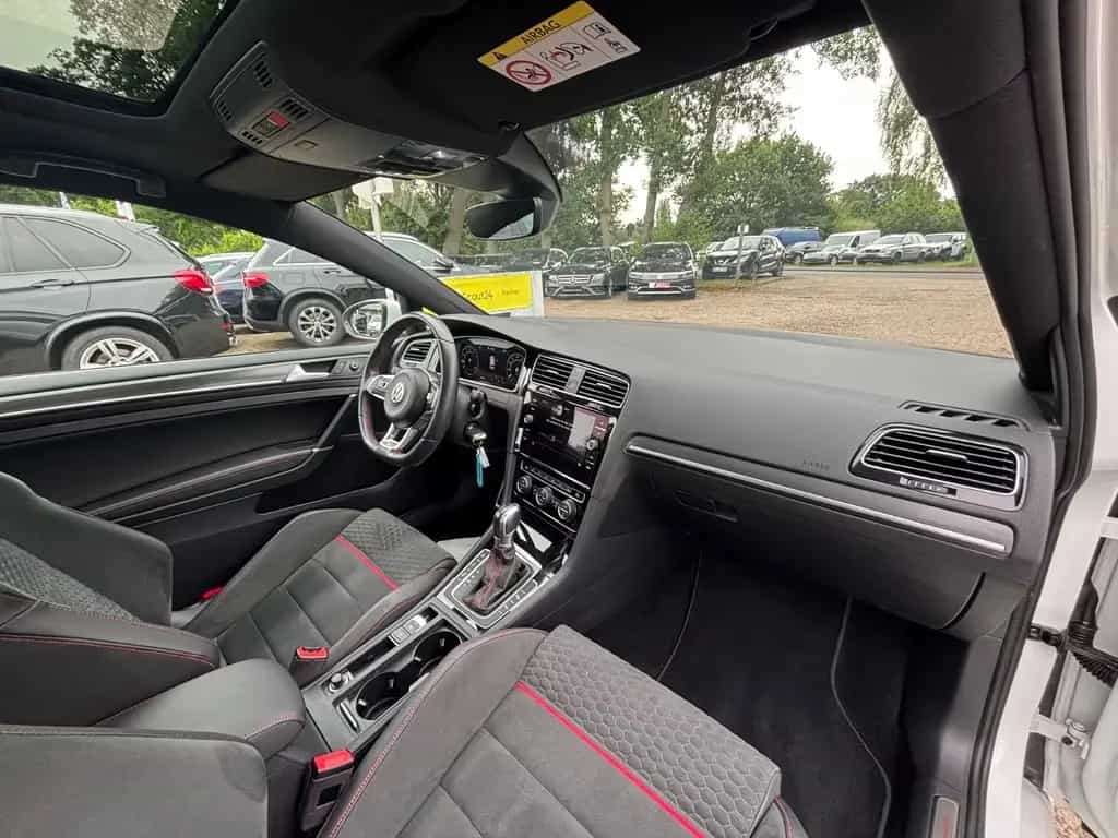 Volkswagen Golf VII Lim. GTI Performance DSG LED Pano Navi 03/2019-photo-14