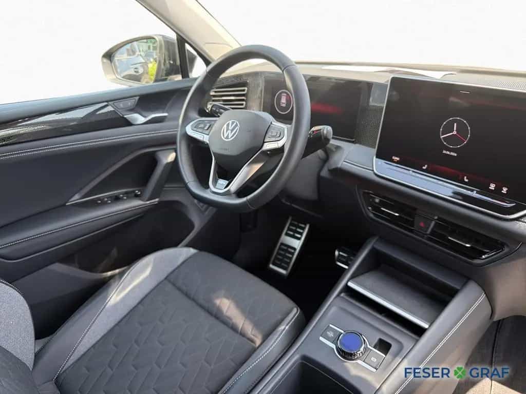 Volkswagen Tiguan 1.5 TSI DSG GOAL AHK KAM NAVI SHZ ACC APP 12/2025-photo-10