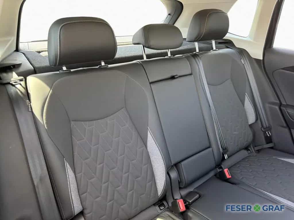 Volkswagen Tiguan 1.5 TSI DSG GOAL AHK KAM NAVI SHZ ACC APP 12/2025-photo-11