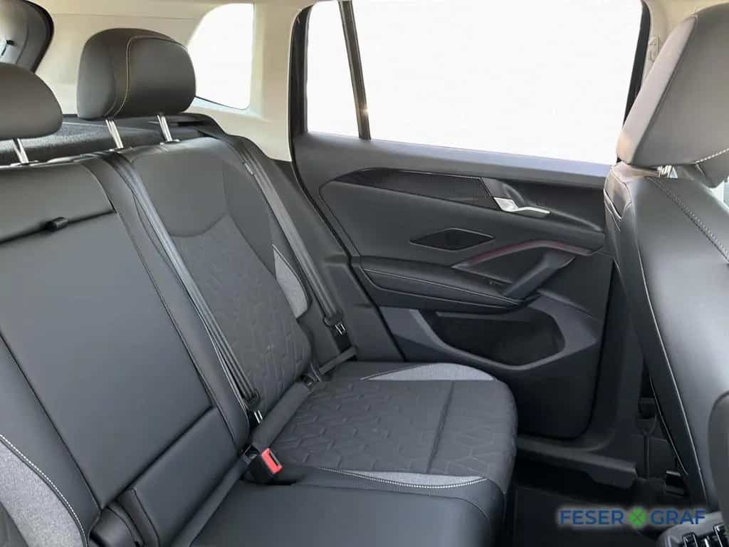 Volkswagen Tiguan 1.5 TSI DSG GOAL AHK KAM NAVI SHZ ACC APP 12/2025-photo-12