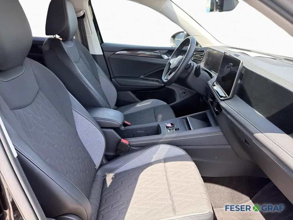 Volkswagen Tiguan 1.5 TSI DSG GOAL AHK KAM NAVI SHZ ACC APP 12/2025-photo-7