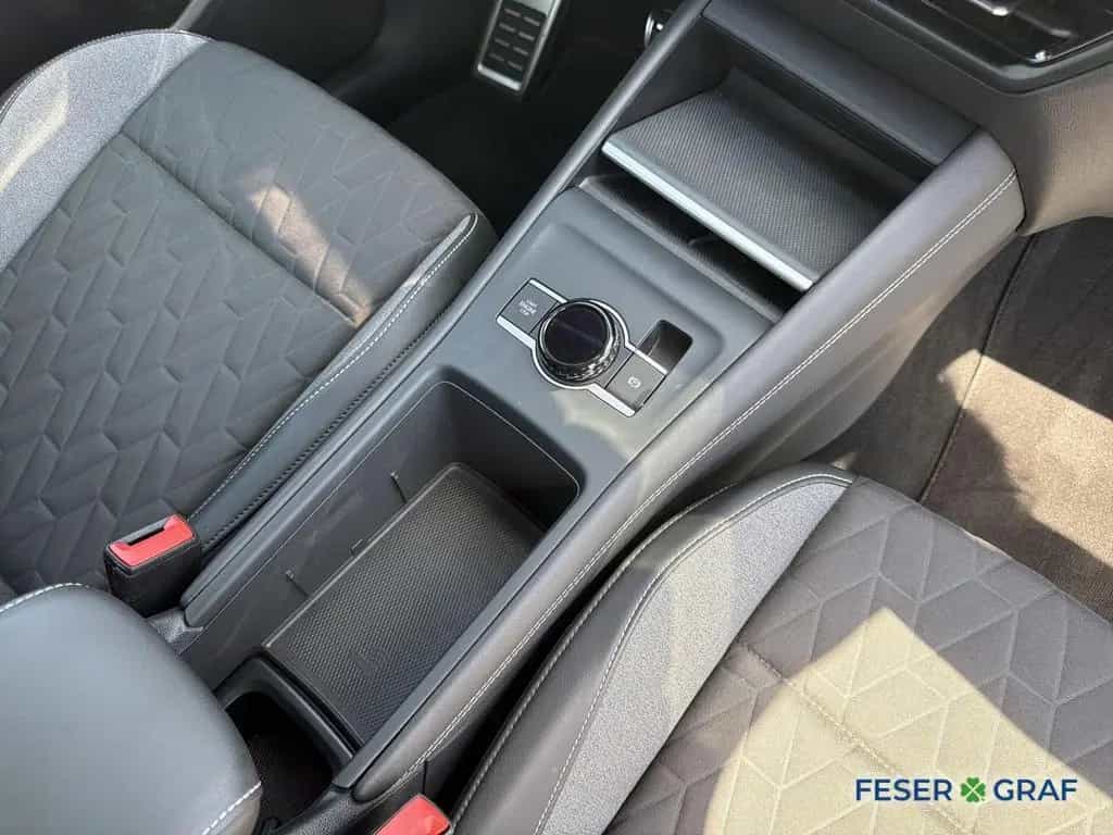 Volkswagen Tiguan 1.5 TSI DSG GOAL AHK KAM NAVI SHZ ACC APP 12/2025-photo-9