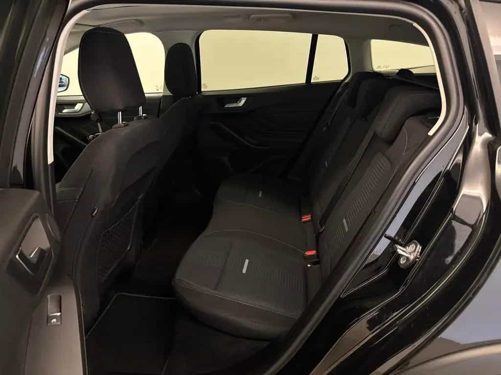 Ford Focus Active X Pano*Kamera*B&O*Matrix*HUD*AHK 12/2022-photo-15