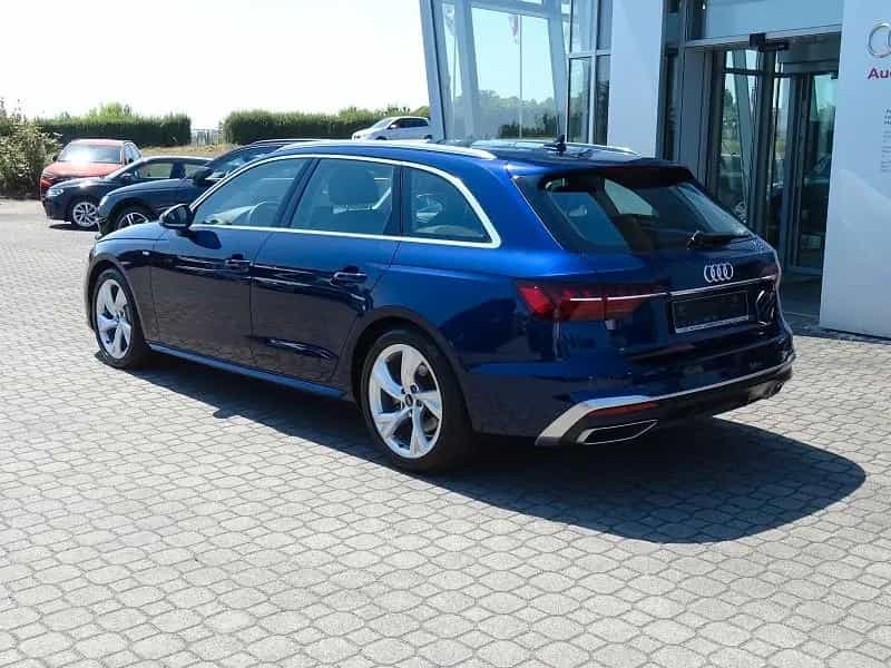 Audi A4 Avant 40 TFSI S-tronic S line 07/2023-photo-5