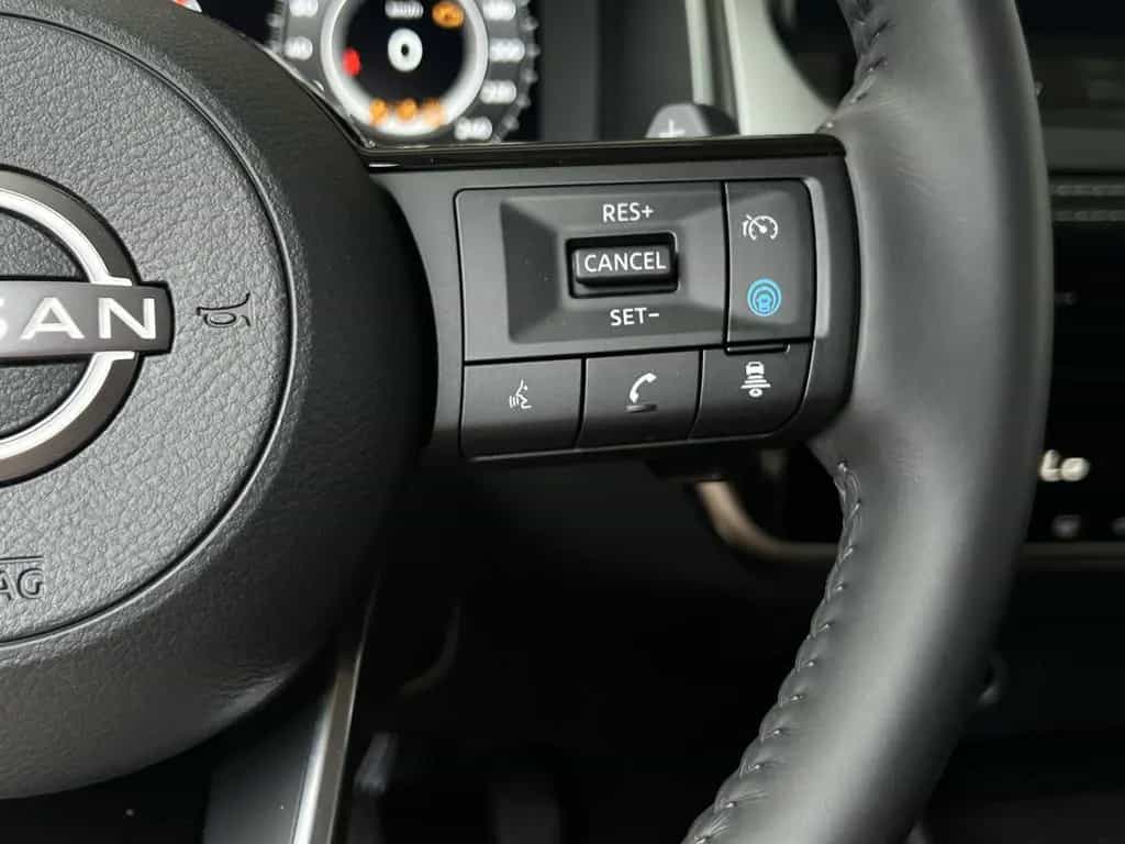 Nissan Qashqai N-Connecta Carplay X-Tronic 360° Kamera 04/2025-photo-17