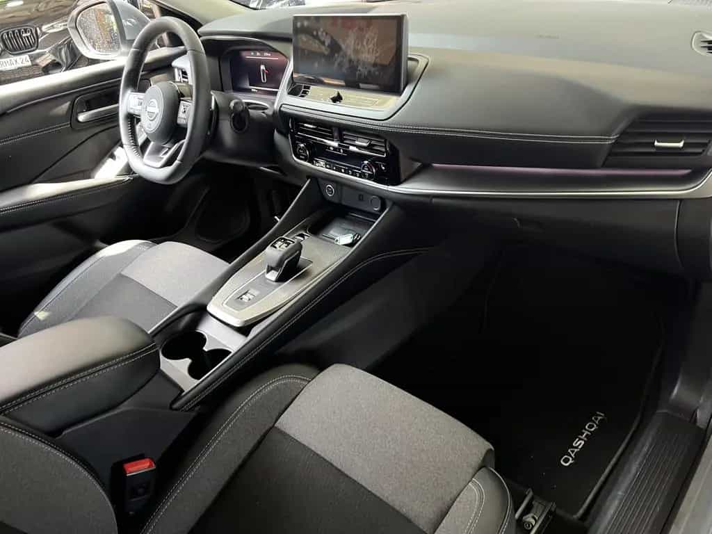 Nissan Qashqai N-Connecta Carplay X-Tronic 360° Kamera 04/2025-photo-25