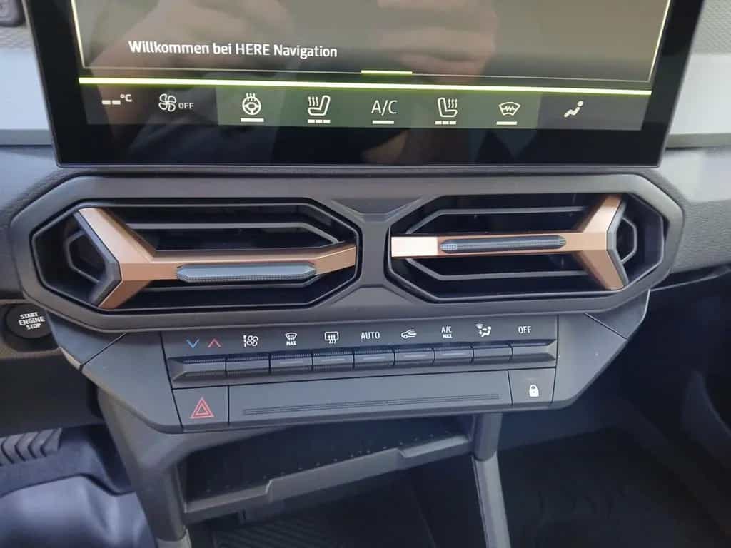 Dacia Duster Extreme HYBRID 140 09/2025-photo-12