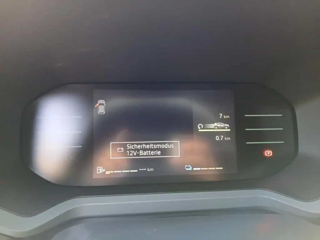 Dacia Duster Extreme HYBRID 140 09/2025-photo-6