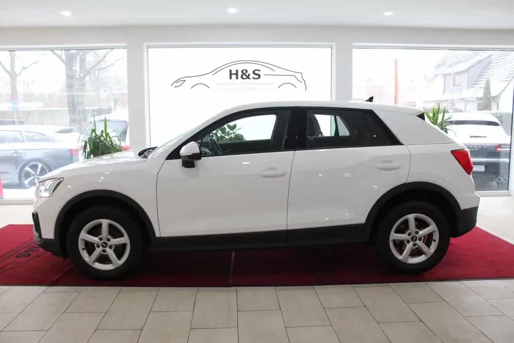 Audi Q2 35 TFSI NAVI CARPLAY 12/2022-photo-1