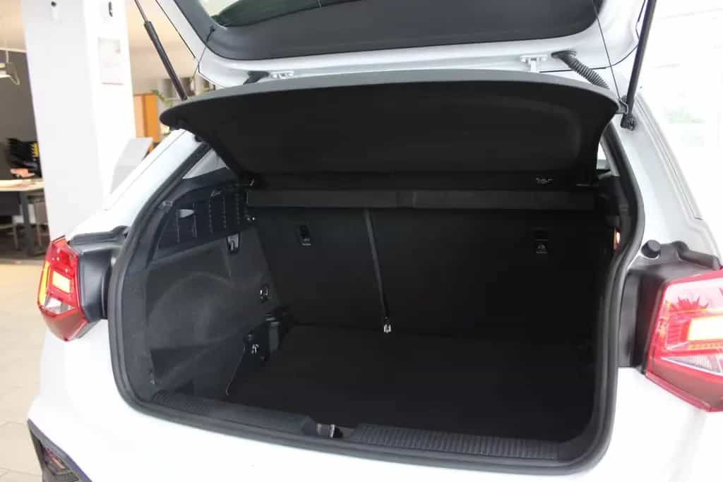 Audi Q2 35 TFSI NAVI CARPLAY 12/2022-photo-39