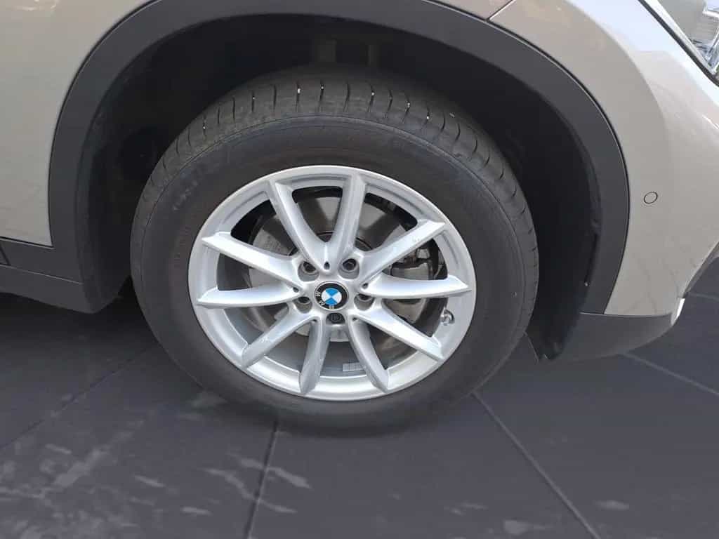 BMW X1 sDrive18i Advantage Klimaaut. AHK PDC 06/2022-photo-11