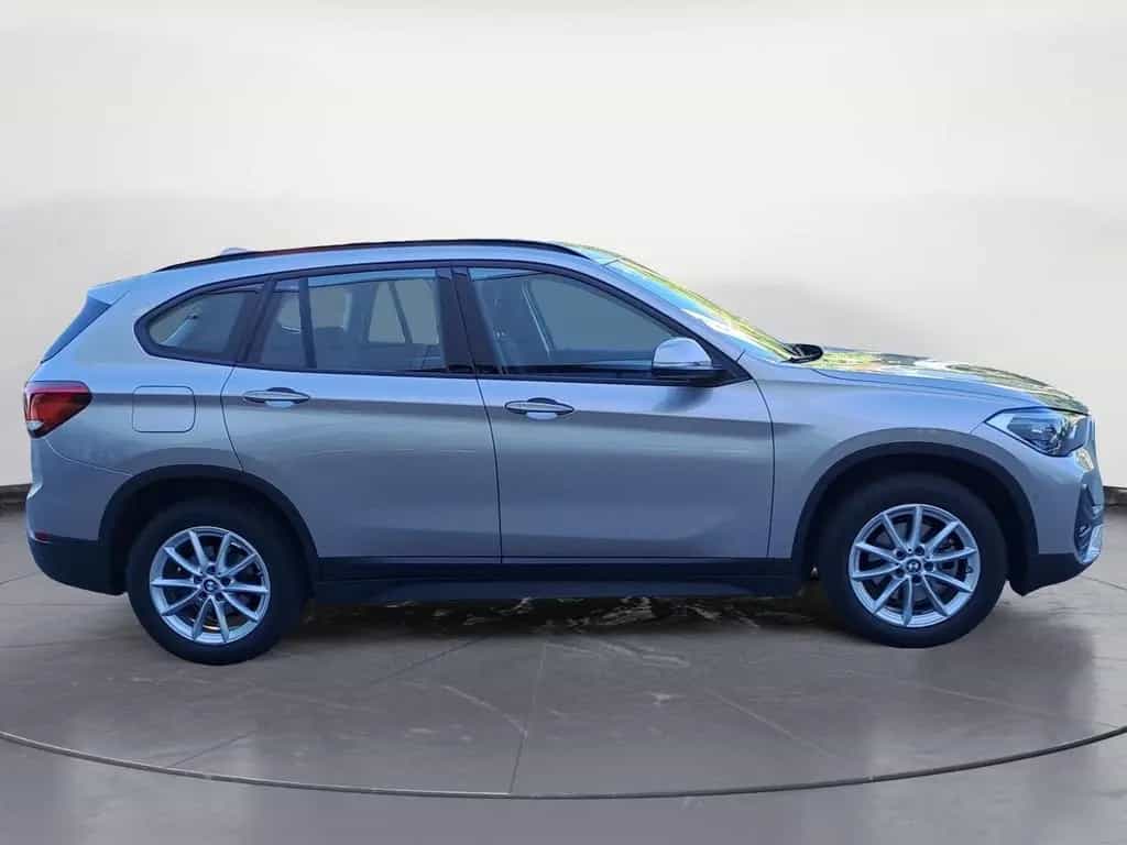 BMW X1 sDrive18i Advantage Klimaaut. AHK PDC 06/2022-photo-5