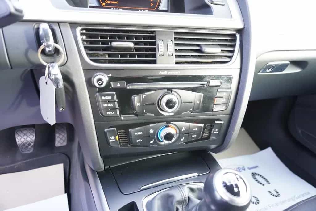 Audi A5 Cabriolet 1.8 TFSI * GARANTIE * 01/2015-photo-23