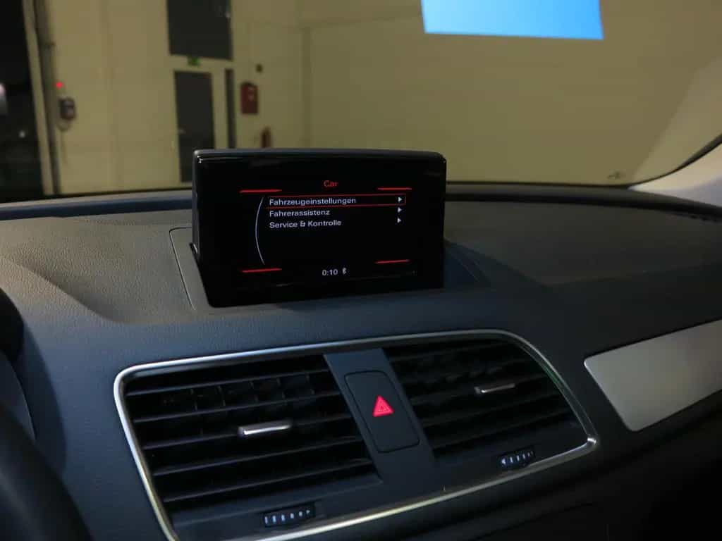 Audi Q3 1.4 TFSI cylinder on demand S tronic eSAD Nav 05/2015-photo-29