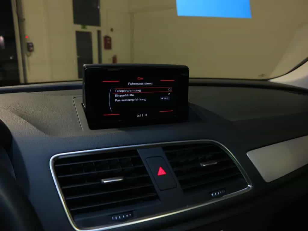 Audi Q3 1.4 TFSI cylinder on demand S tronic eSAD Nav 05/2015-photo-33