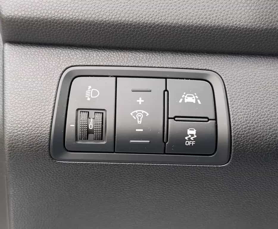Hyundai i20 Active Blue Trend*2.Hand*Temp*PDC*Shz*TüvNeu 12/2016-photo-21