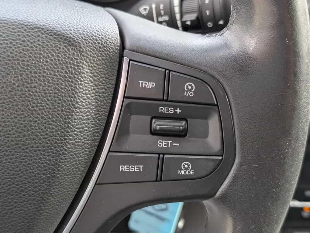 Hyundai i20 Active Blue Trend*2.Hand*Temp*PDC*Shz*TüvNeu 12/2016-photo-23