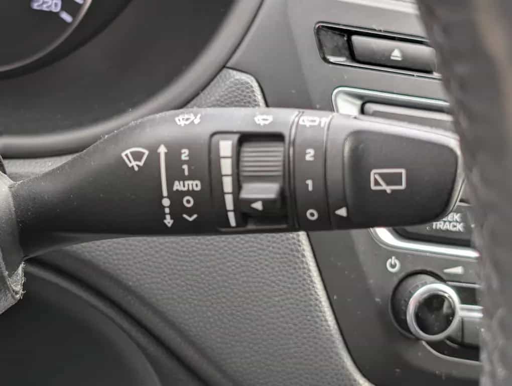 Hyundai i20 Active Blue Trend*2.Hand*Temp*PDC*Shz*TüvNeu 12/2016-photo-25
