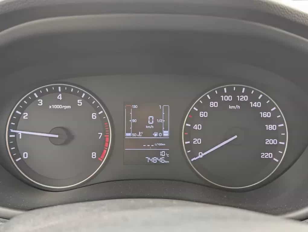 Hyundai i20 Active Blue Trend*2.Hand*Temp*PDC*Shz*TüvNeu 12/2016-photo-26