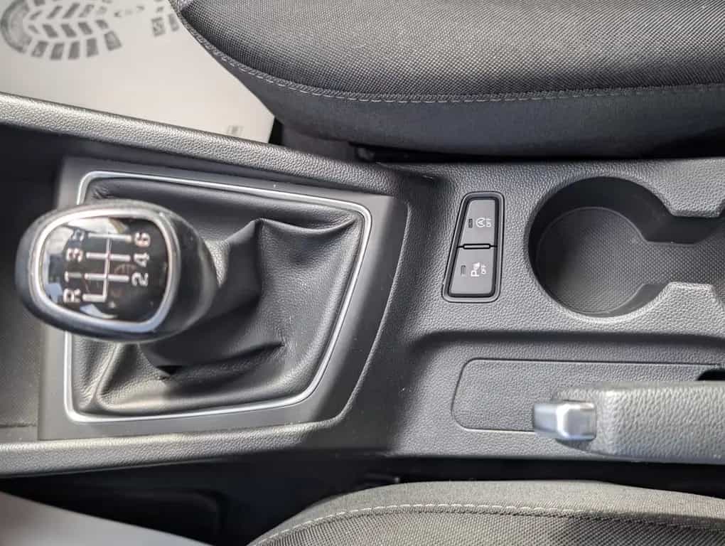 Hyundai i20 Active Blue Trend*2.Hand*Temp*PDC*Shz*TüvNeu 12/2016-photo-30