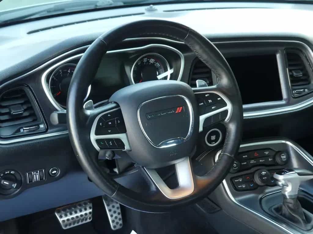 Dodge Challenger GT AWD Leder 07/2017-photo-10